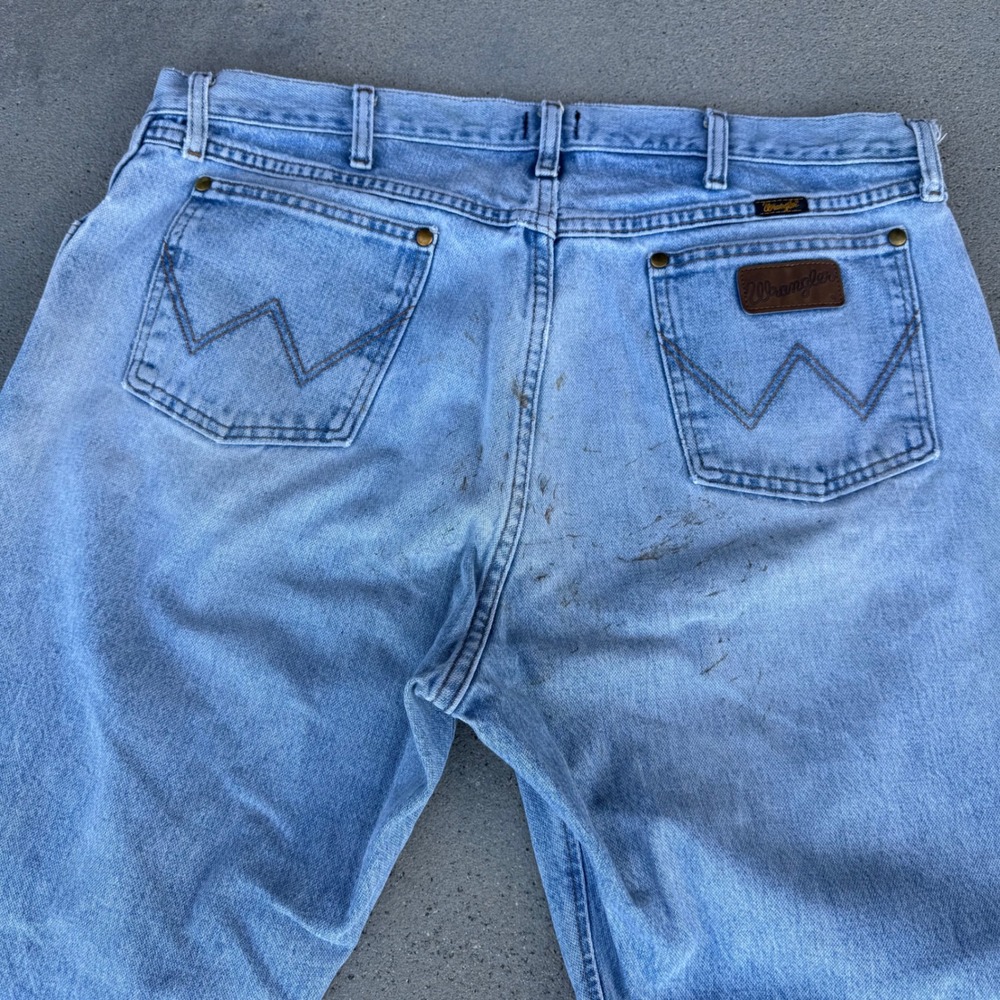 Wrangler 47MWZ Regular‎ Fit Cowboy Cut Light Wash Men Jeans 40x31